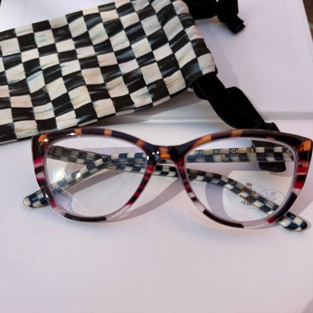 MacKenzie-Childs Courtly Check Cat Eye Readers +2.00 & Pouch